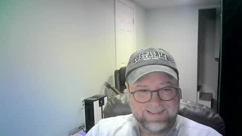 Snapshot of mister_happy567 chatting on 31, 7, 2026 Mr. Happy online show from 31, 7, 2026
