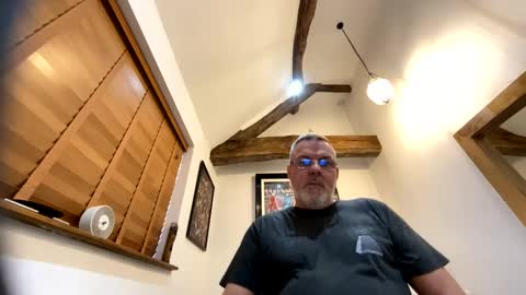 Snapshot of misterblivs chatting on 19, 12, 2024 Misterblivs online show from 19, 12, 2024