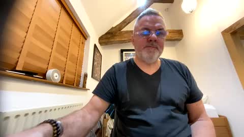 Snapshot of misterblivs chatting on 30, 12, 2024 Misterblivs online show from 30, 12, 2024