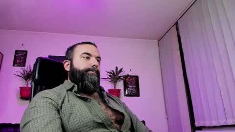 Snapshot of misterlov3r chatting on 2, 12, 2024 misterlov3r online show from 2, 12, 2024