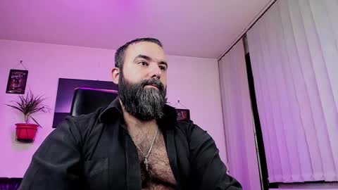 Snapshot of misterlov3r chatting on 3, 12, 2024 misterlov3r online show from 3, 12, 2024