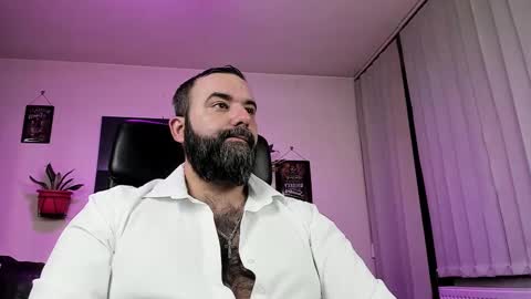 Snapshot of misterlov3r chatting on 4, 3, 2025 misterlov3r online show from 4, 3, 2025