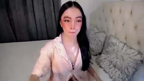 CRISHA  online show from 12, 4, 2026