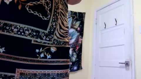 Snapshot of mistress_kasha chatting on 1, 4, 2026 Mistress Kaha online show from 1, 4, 2026