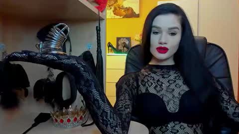 Snapshot of mistress_kristi chatting on 24, 5, 2026 Mistress Kristi online show from 24, 5, 2026