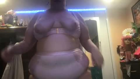 Snapshot of mistress_lk chatting on 1, 4, 2026 MistyVale online show from 1, 4, 2026