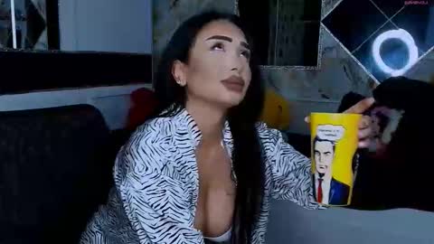 Snapshot of mistress_meryem chatting on 8, 11, 2025 mistress_meryem online show from 8, 11, 2025