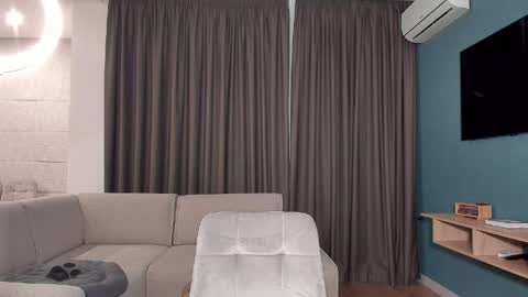 Snapshot of mistress_ninaohnina chatting on 3, 4, 2026 Mistress Nina online show from 3, 4, 2026