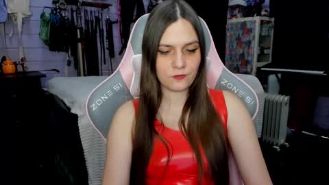 Snapshot of mistress_priest chatting on 4, 3, 2025 Dirty Priest and Ivi online show from 4, 3, 2025