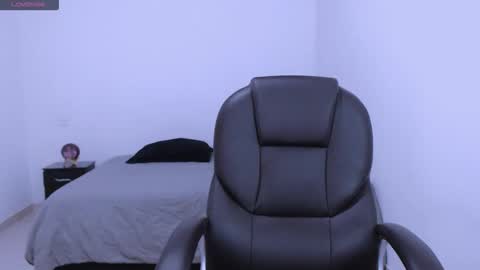 Mistress online show from 9, 2, 2026