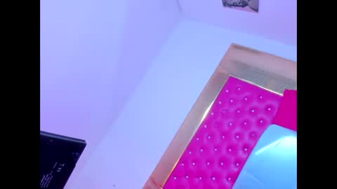 Snapshot of mistressbbc1 chatting on 6, 2, 2026 NAHOMY online show from 6, 2, 2026
