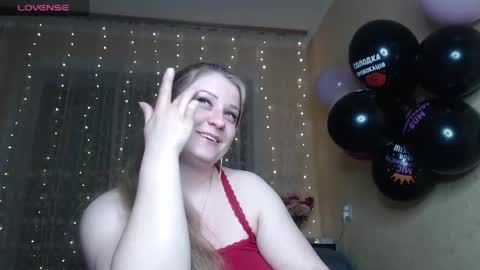 Snapshot of mistresscaro chatting on 17, 4, 2026 mistresscaro online show from 17, 4, 2026