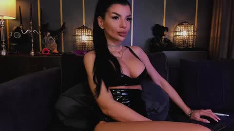 Snapshot of mistresselenia chatting on 9, 1, 2025 Elenia online show from 9, 1, 2025