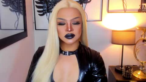 Snapshot of mistressivorykat chatting on 8, 4, 2026 Call me MISS JAS online show from 8, 4, 2026