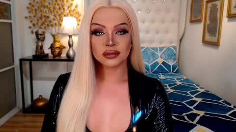 Snapshot of mistressivorykat chatting on 24, 4, 2026 Call me MISS JAS online show from 24, 4, 2026