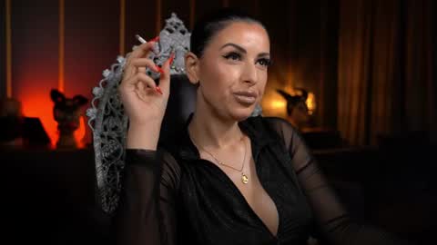Mistress Kelly online show from 22, 7, 2026