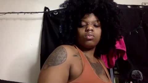 Snapshot of mistressmystii chatting on 3, 12, 2025 Mistress Mystii online show from 3, 12, 2025