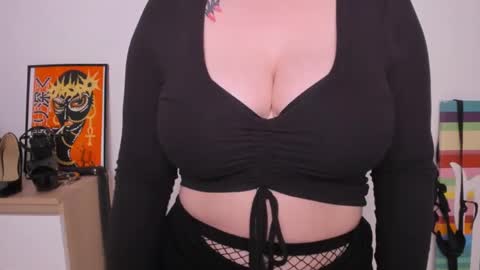 SANDY online show from 30, 1, 2025