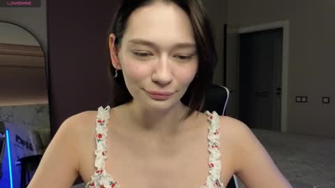 Snapshot of misty_roseee chatting on 14, 2, 2025 misty_roseee online show from 14, 2, 2025