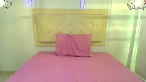 Mitchell online show from 22, 10, 2025