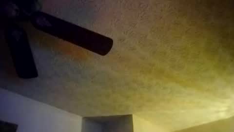 Snapshot of mitchnails69 chatting on 25, 9, 2025 BobbyMitchGa online show from 25, 9, 2025