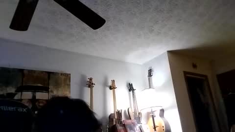 Snapshot of mitchnails69 chatting on 5, 12, 2025 BobbyMitchGa online show from 5, 12, 2025