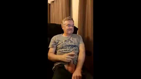 Snapshot of mitchoxxford chatting on 5, 3, 2026 mitchoxxford online show from 5, 3, 2026