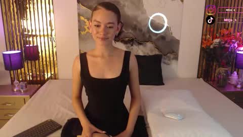 Mtica Brennet online show from 5, 3, 2026