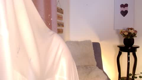 Snapshot of mitsuri_7777 chatting on 13, 12, 2024 Liaaaaaaaa online show from 13, 12, 2024