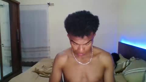 mixedboy_sexy online show from 10, 10, 2025