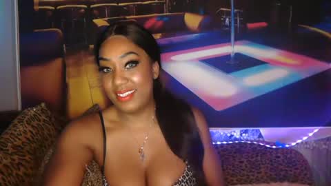 Snapshot of mixedlovers chatting on 24, 7, 2026 Precious online show from 24, 7, 2026