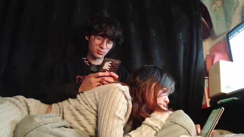 Naomi and Nekorii online show from 24, 2, 2026