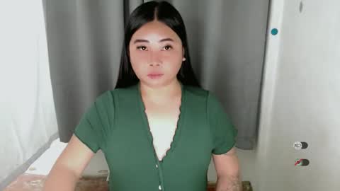 Snapshot of miya_licious chatting on 15, 10, 2025 cassie marie online show from 15, 10, 2025