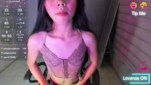 Snapshot of miyaseductress chatting on 3, 2, 2026 Elle online show from 3, 2, 2026