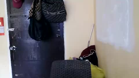 Cutiepie online show from 17, 4, 2026