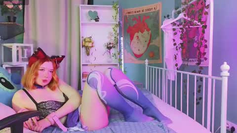 Snapshot of mizukinoyoru chatting on 11, 2, 2025 Mizuki online show from 11, 2, 2025