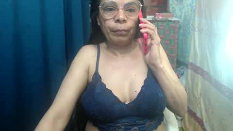 kelly online show from 9, 10, 2025