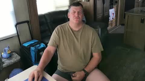 mmmthatsfunnn online show from 19, 9, 2025