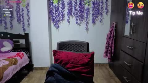 Snapshot of mmsexymm84 chatting on 3, 3, 2026 mmsexymm84 online show from 3, 3, 2026