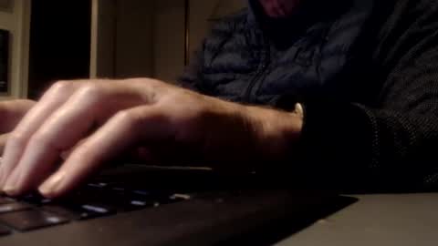 Snapshot of mmythmaker chatting on 22, 5, 2026 mmythmaker online show from 22, 5, 2026