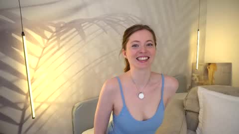 Snapshot of moan_elisa chatting on 23, 5, 2026 moan_elisa online show from 23, 5, 2026