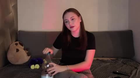 Snapshot of moanista chatting on 13, 3, 2026 Alyaska online show from 13, 3, 2026