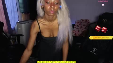 Snapshot of mocha_ chatting on 7, 6, 2026 MOCHA JAMES THE NPC online show from 7, 6, 2026
