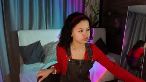 Snapshot of moco_choco chatting on 5, 4, 2026 moco_choco online show from 5, 4, 2026