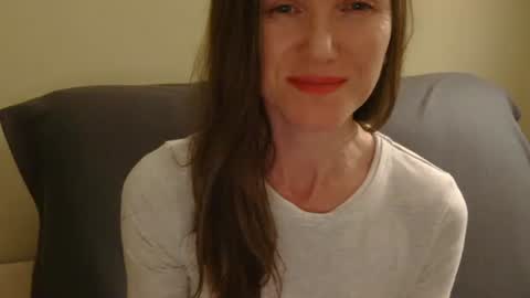 Snapshot of modesta1413 chatting on 27, 3, 2026 Aurora online show from 27, 3, 2026