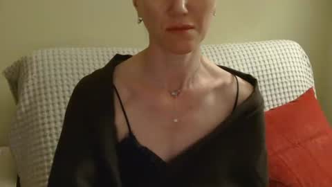 Snapshot of modesta1413 chatting on 9, 4, 2026 Aurora online show from 9, 4, 2026