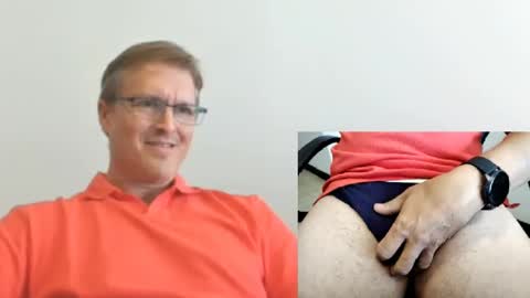 Snapshot of moe_001 chatting on 17, 2, 2025 Moe online show from 17, 2, 2025