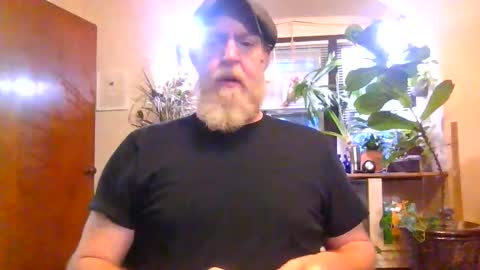 moeblick online show from 4, 12, 2025