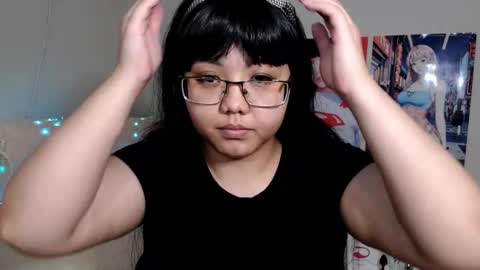 Snapshot of moertomlly chatting on 6, 1, 2025 Molly online show from 6, 1, 2025