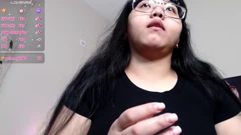 Snapshot of moertomlly chatting on 8, 2, 2025 Molly online show from 8, 2, 2025